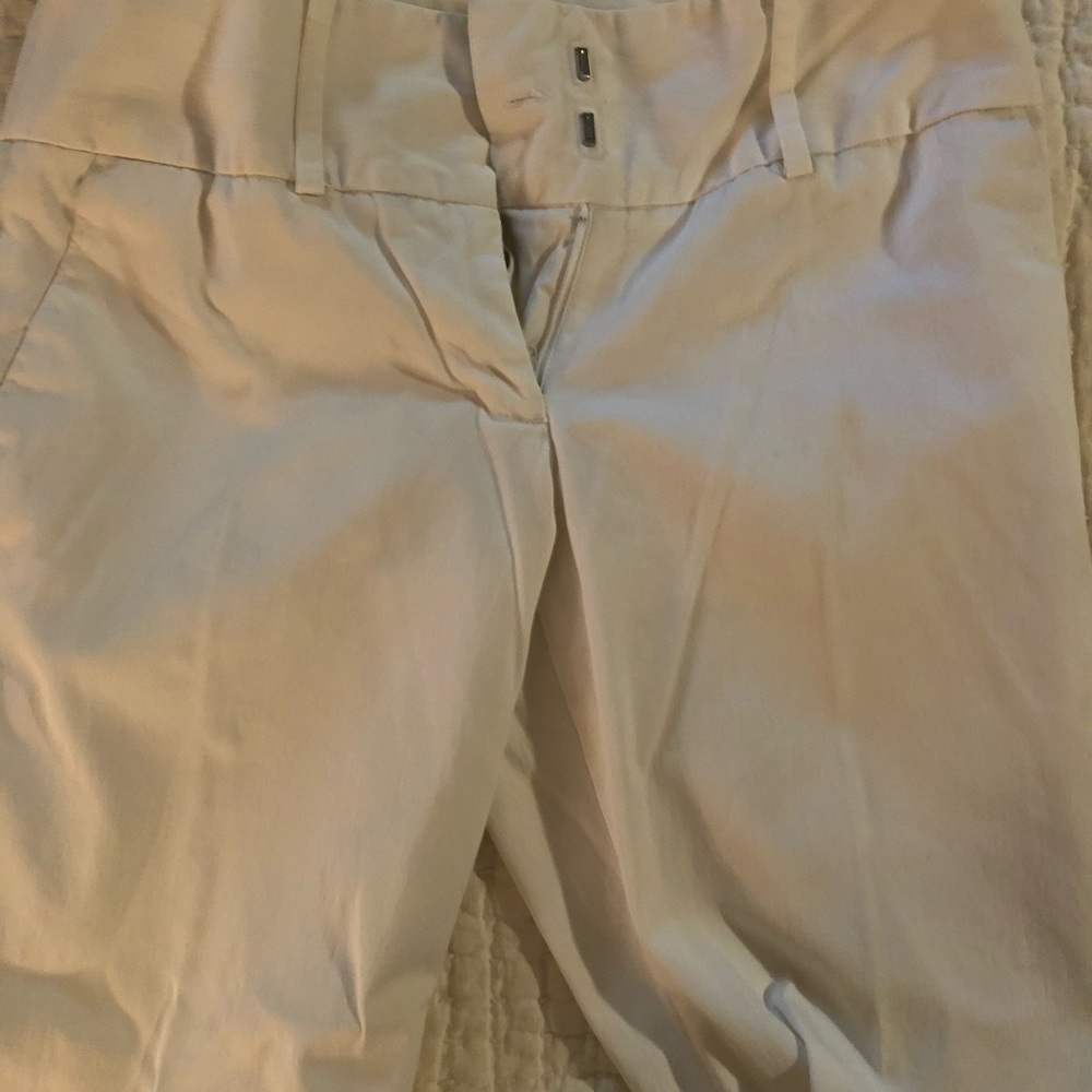 White Widebelt Pants. Mossimo. Size 2.